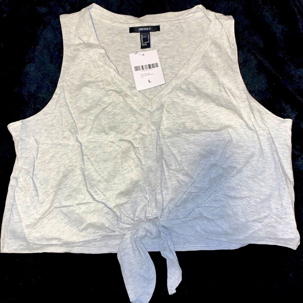 Sleeveless V-neck crop top